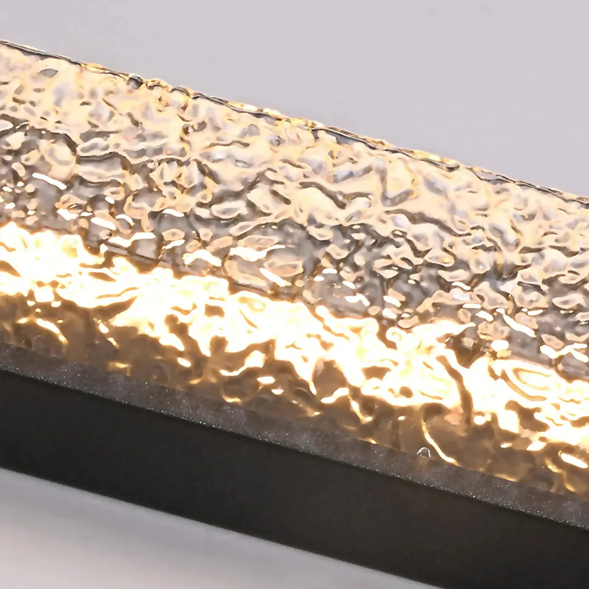 Alserio | Stylish Black Anti Rust LED Outdoor Wall Sconce