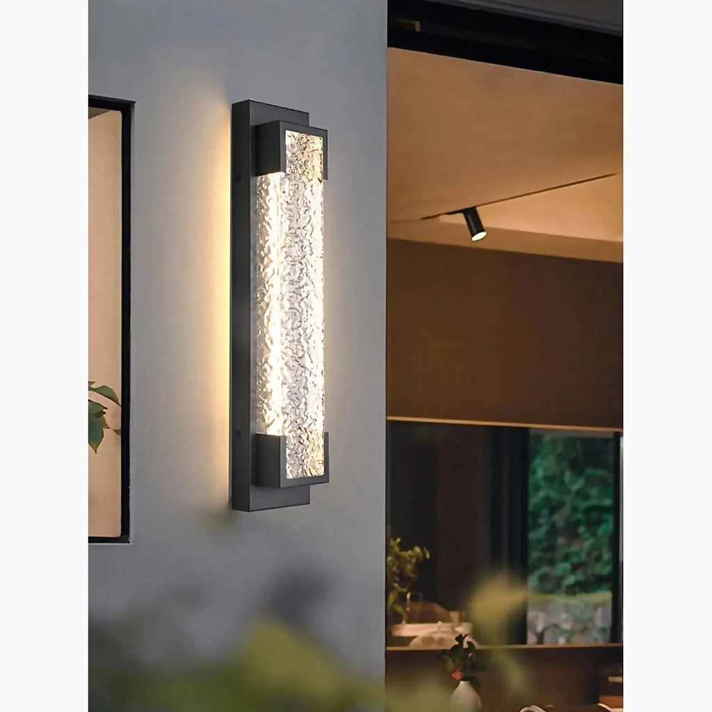 Alserio | Stylish Black Anti Rust LED Outdoor Wall Sconce