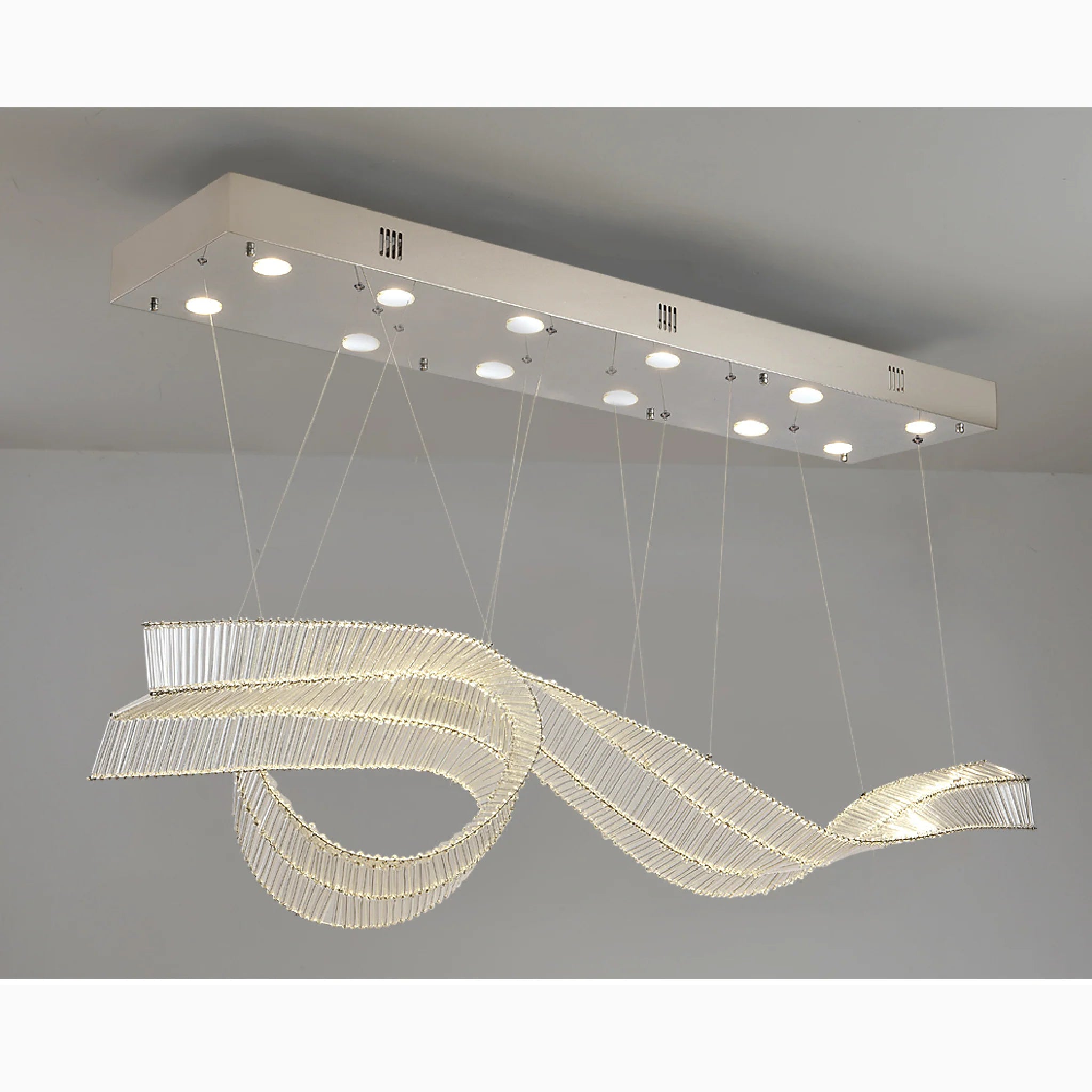 Alassio | Creative LED Chandelier in the Shape of Ribbon
