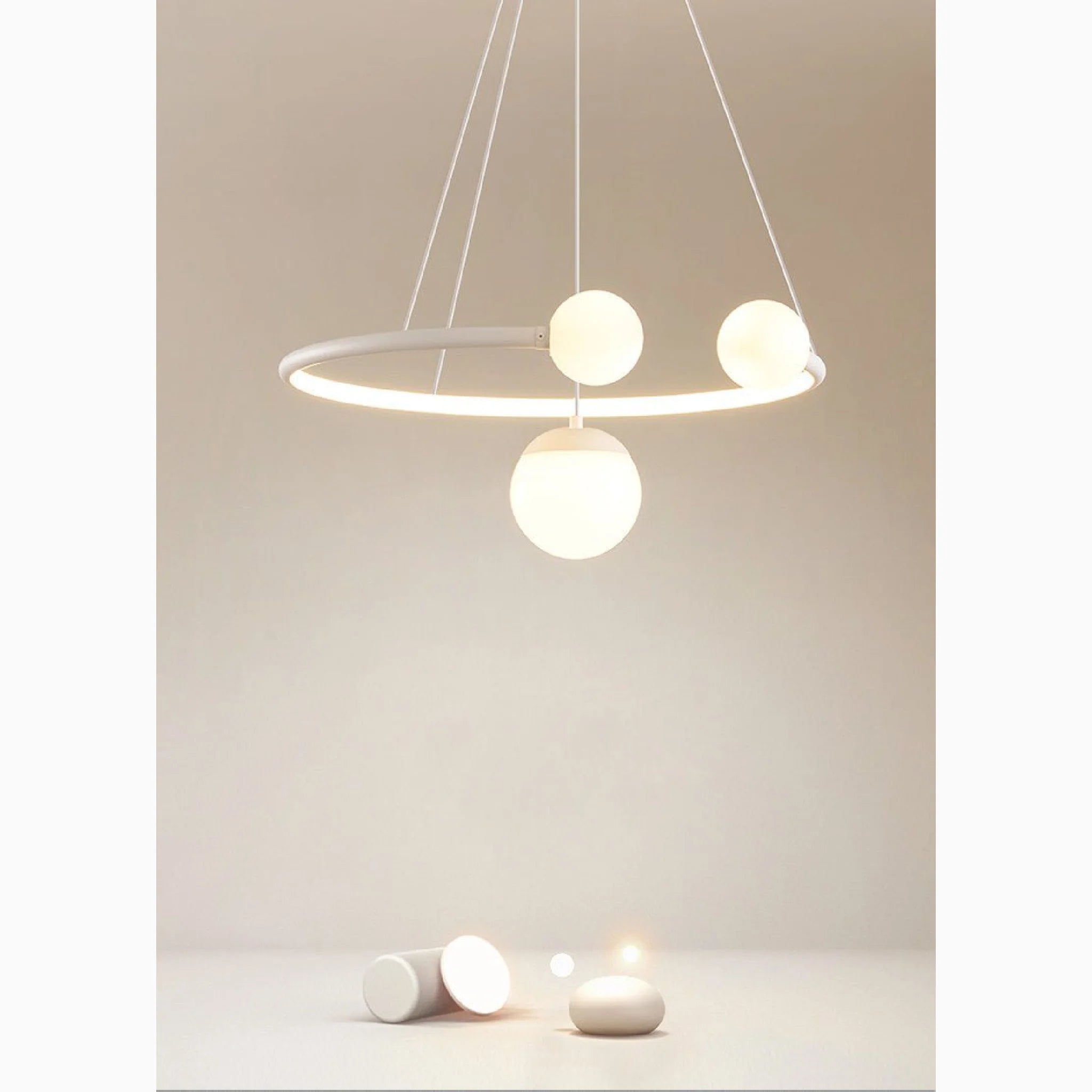 Broc | Pendant Lamp in the Shape of Hanging Balls