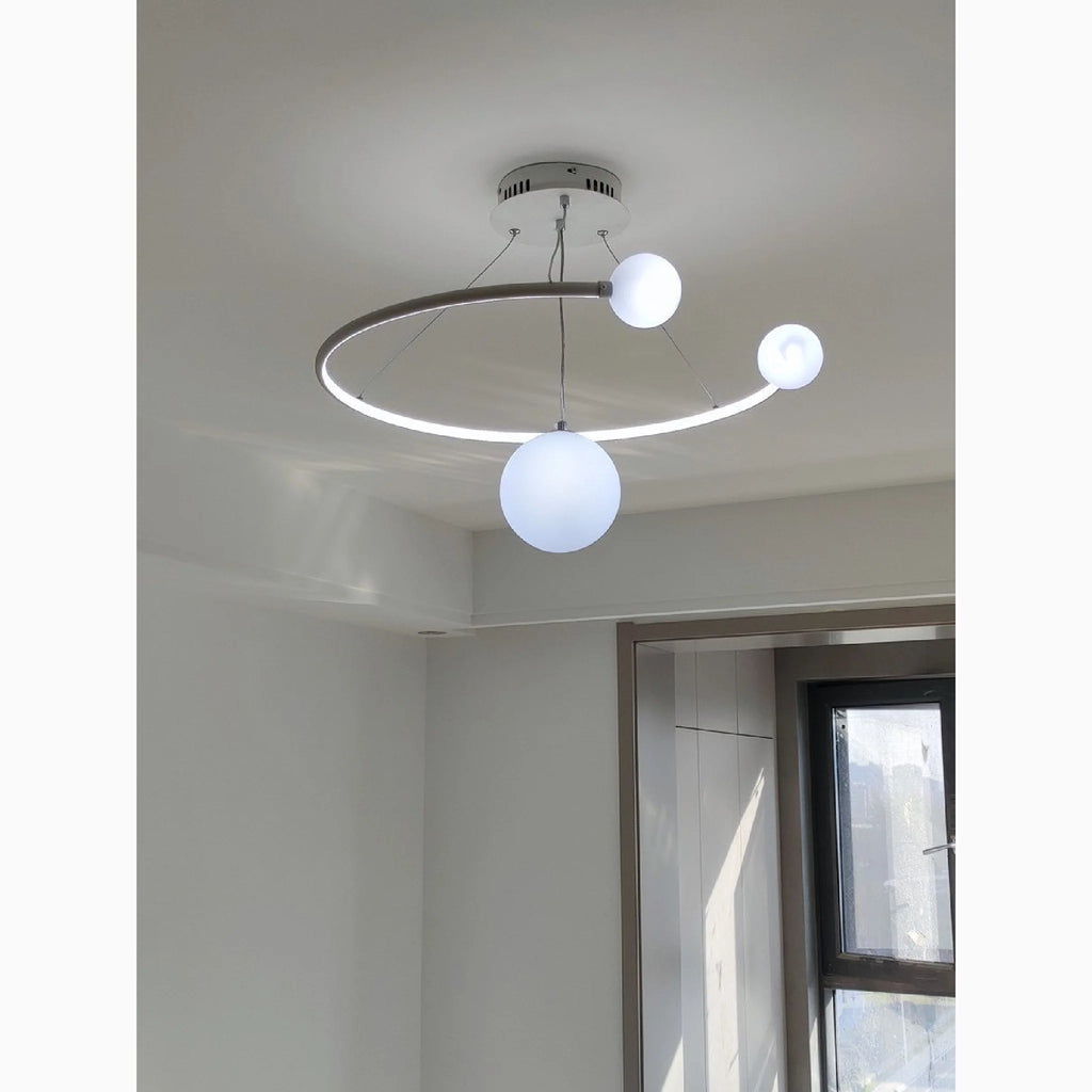 Broc | Pendant Lamp in the Shape of Hanging Balls