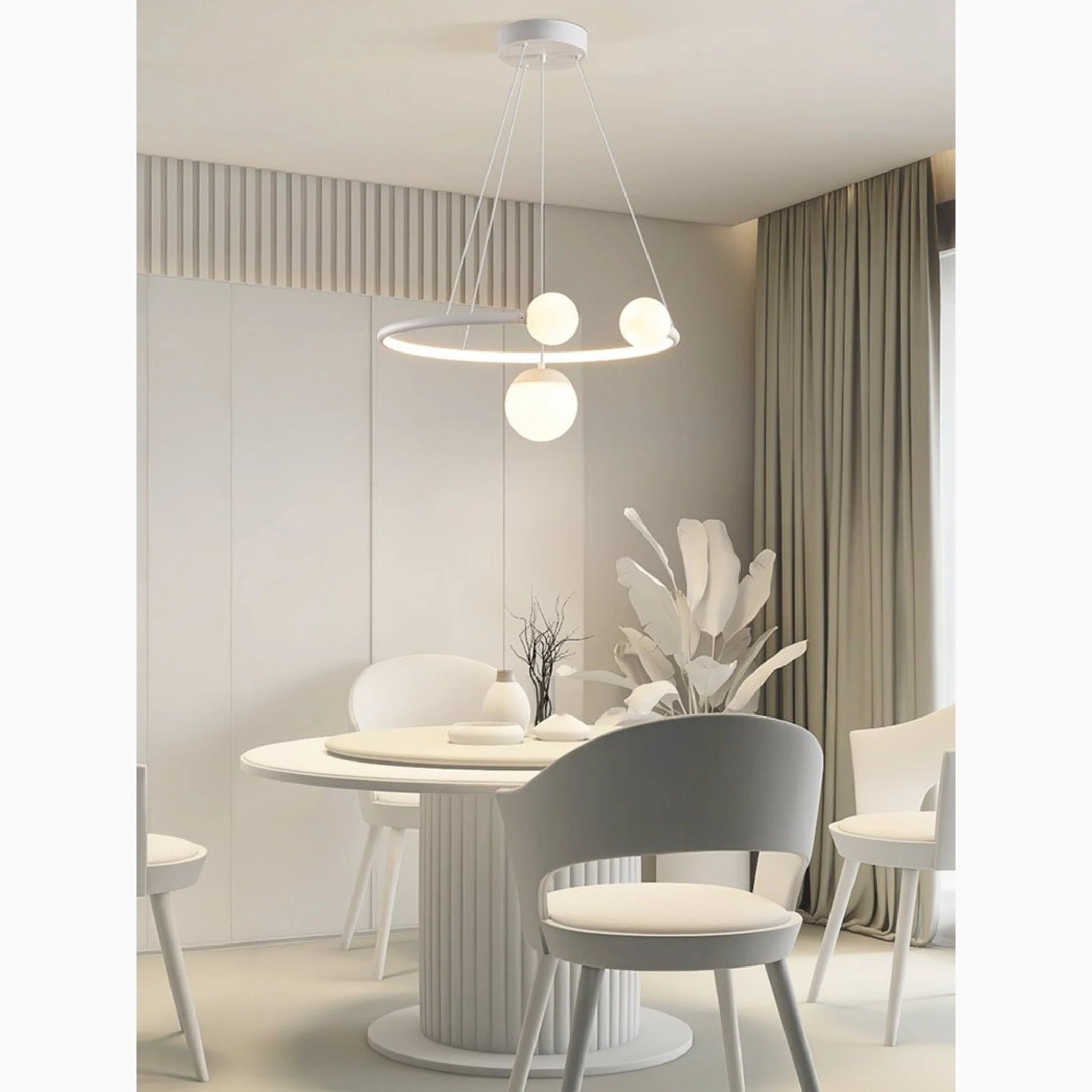 Broc | Pendant Lamp in the Shape of Hanging Balls
