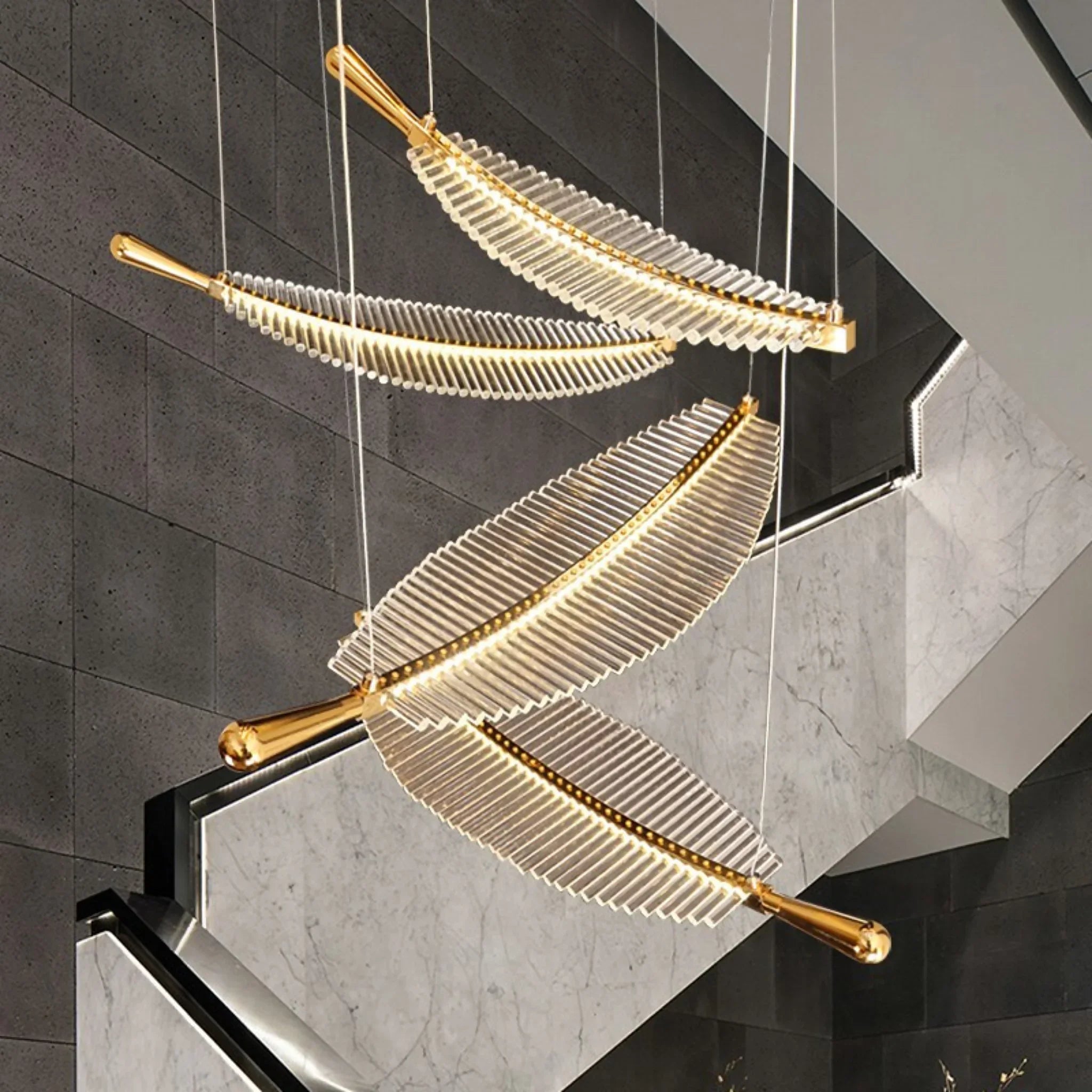 Cagnes-sur-Mer | Crystal Gold Leaves Pendant Chandelier