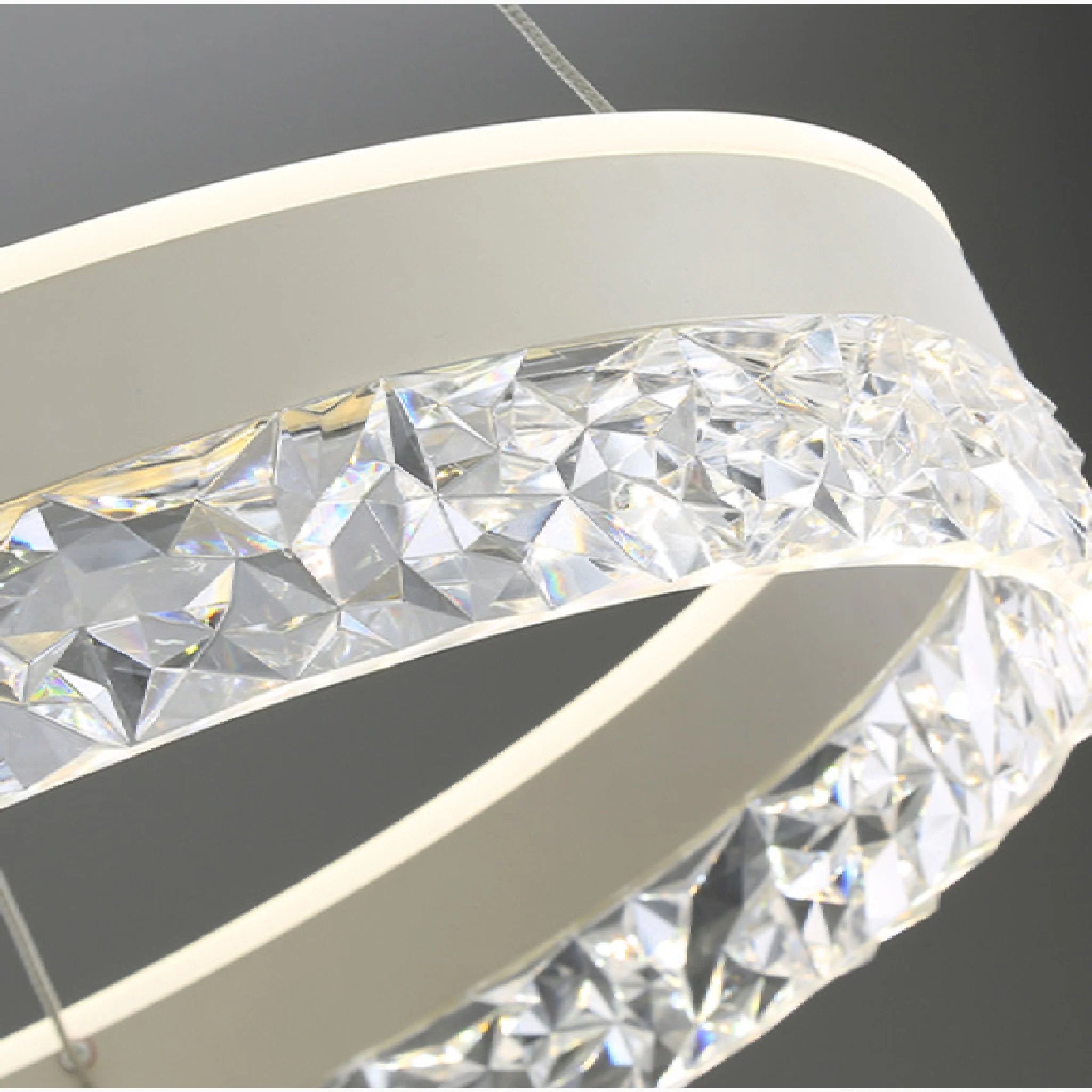 Chatel-Saint-Denis | Crystal Chandelier in the Shape of Ring