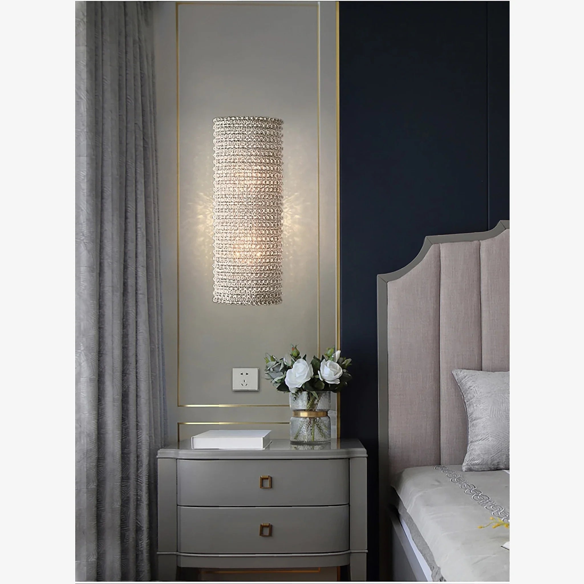 Chipiona | Modern design sconce for bedroom