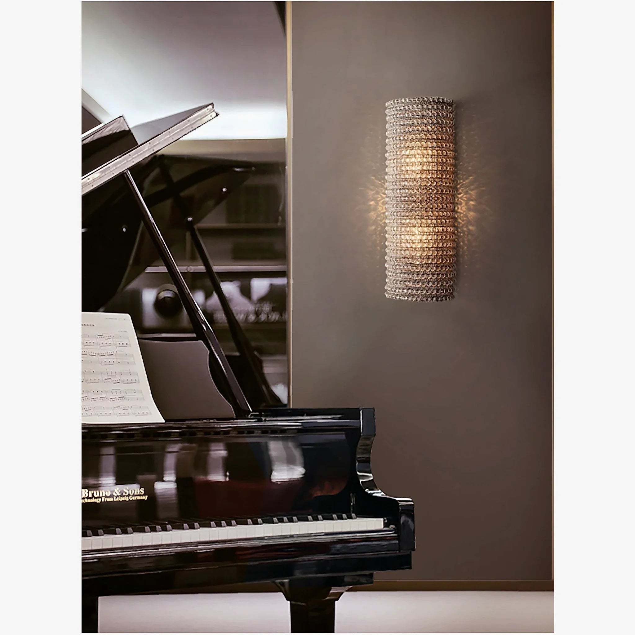 Chipiona | Modern design sconce for bedroom