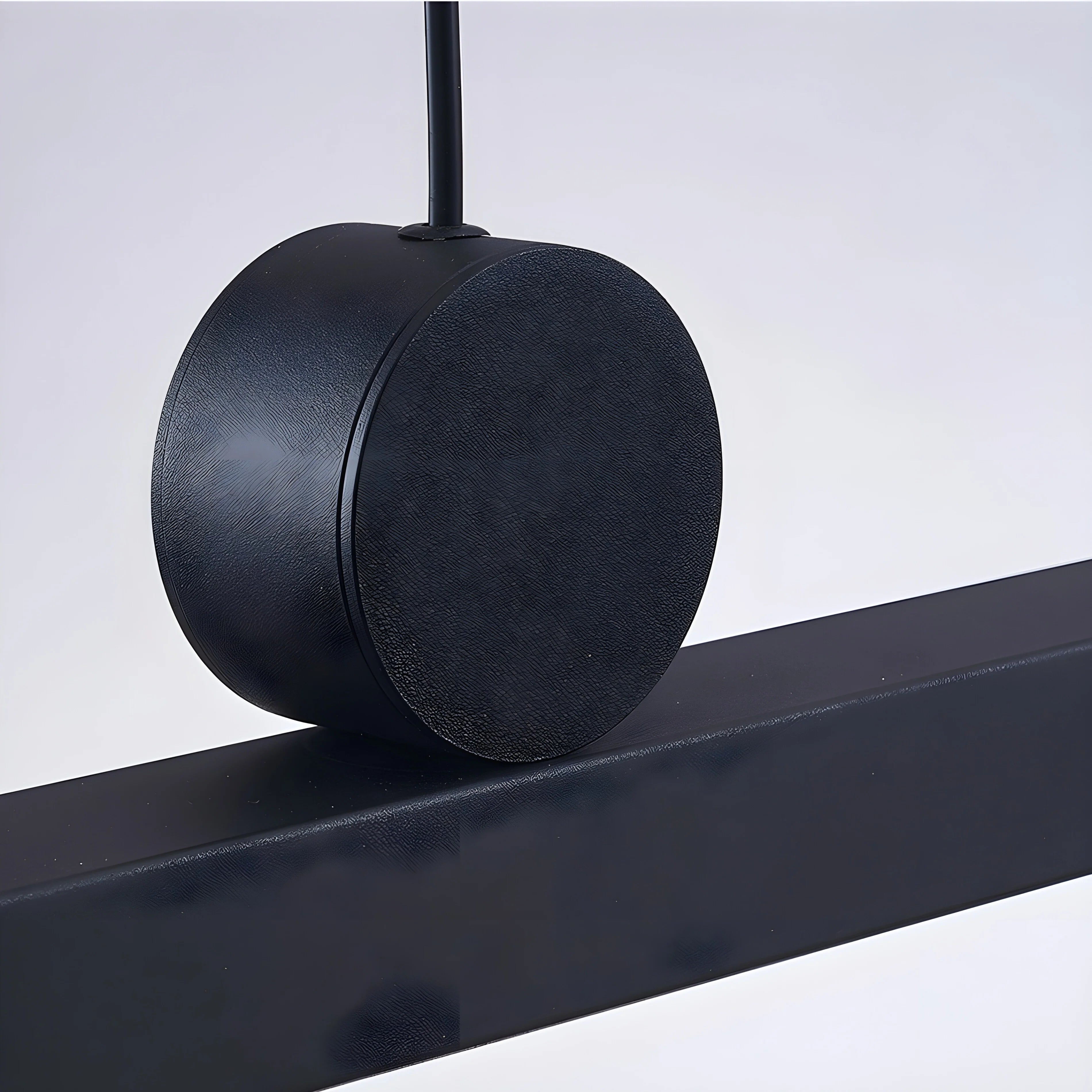 Ciney | Minimalistic Black Chandelier for Dining Room