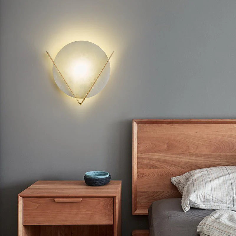 Creative Wall Lamp in Retro Minimalistic Style, Living Room, Bedroom