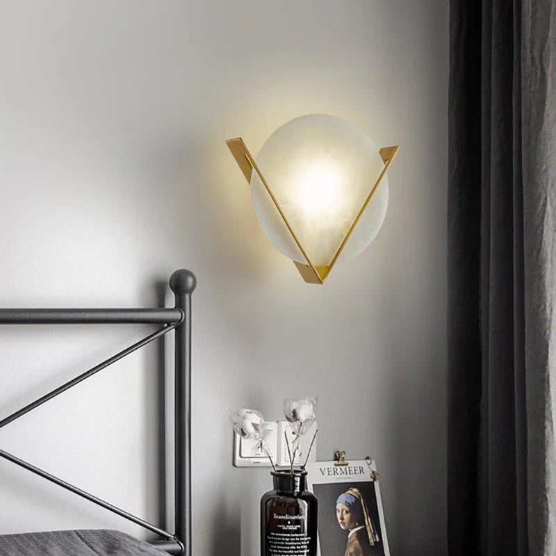 Creative Wall Lamp in Retro Minimalistic Style, Living Room, Bedroom