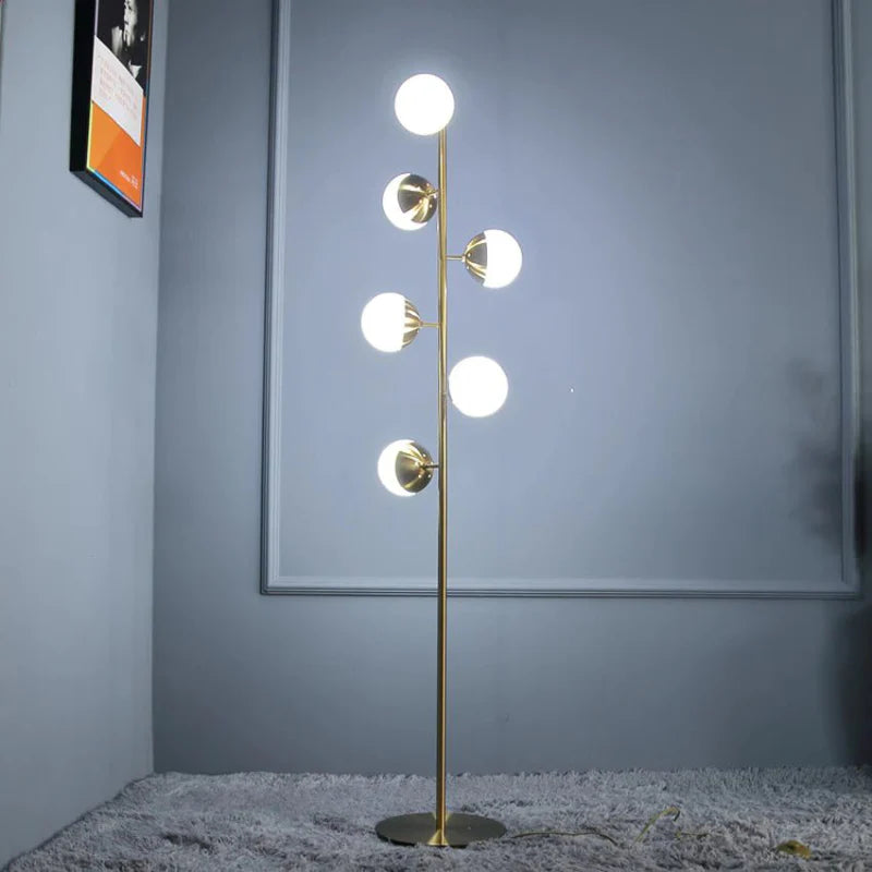 Diemtigen | Elegant Golden Metal LED Floor Lamp With Acrylic Balls
