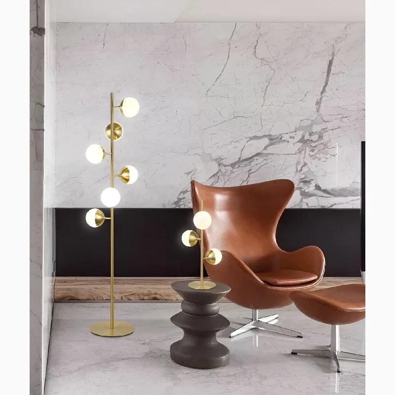 Diemtigen | Elegant Golden Metal LED Floor Lamp With Acrylic Balls