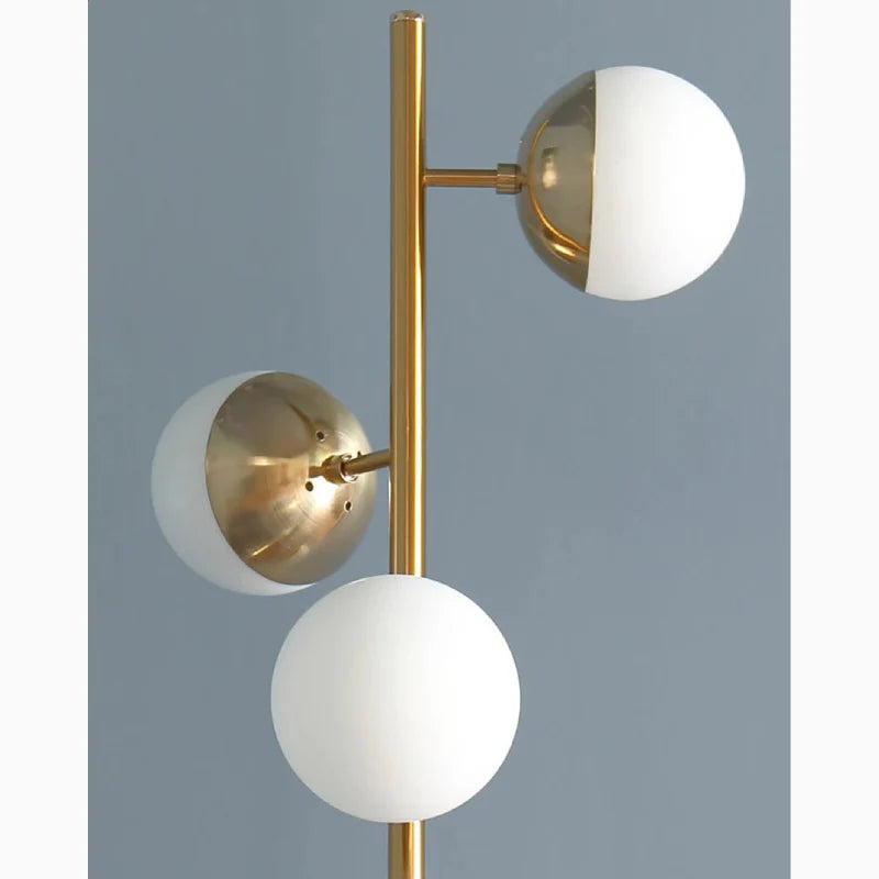Diemtigen | Elegant Golden Metal LED Floor Lamp With Acrylic Balls