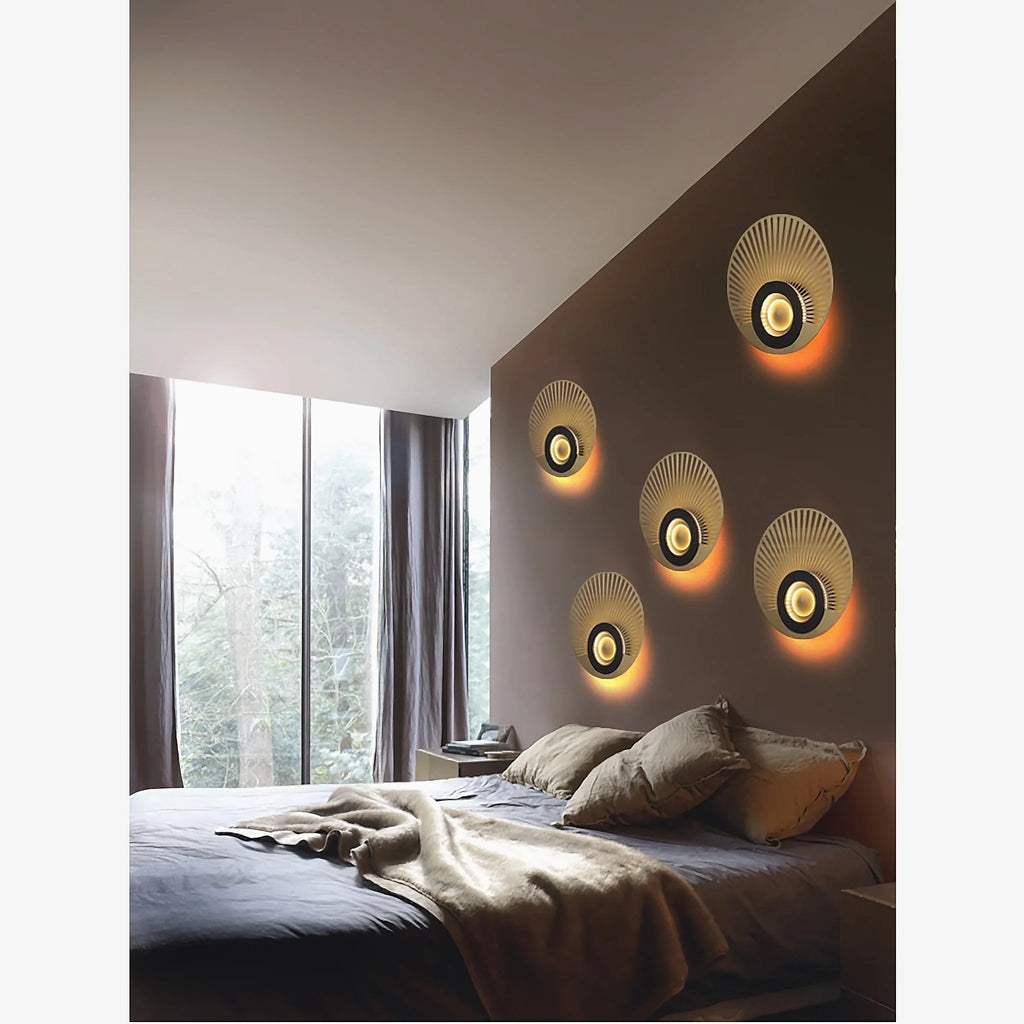 Ferrol | Gold/Black Modern LED wall lamp