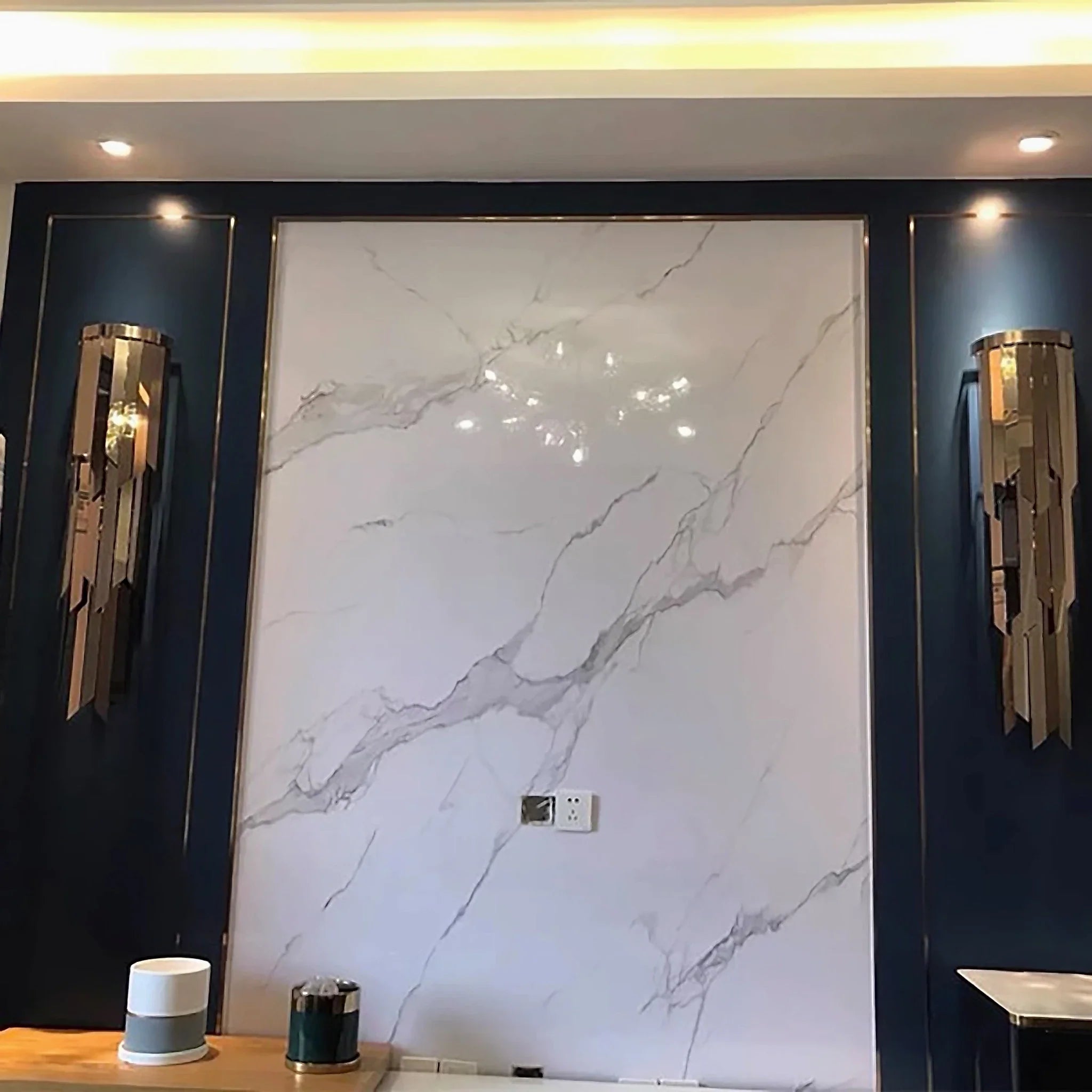 Gava | New stainless steel wall lamp