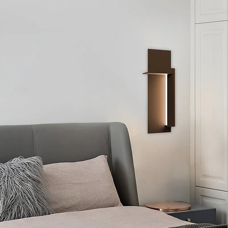 Oftringen | Modern Wall Lamp in Minimalistic Style