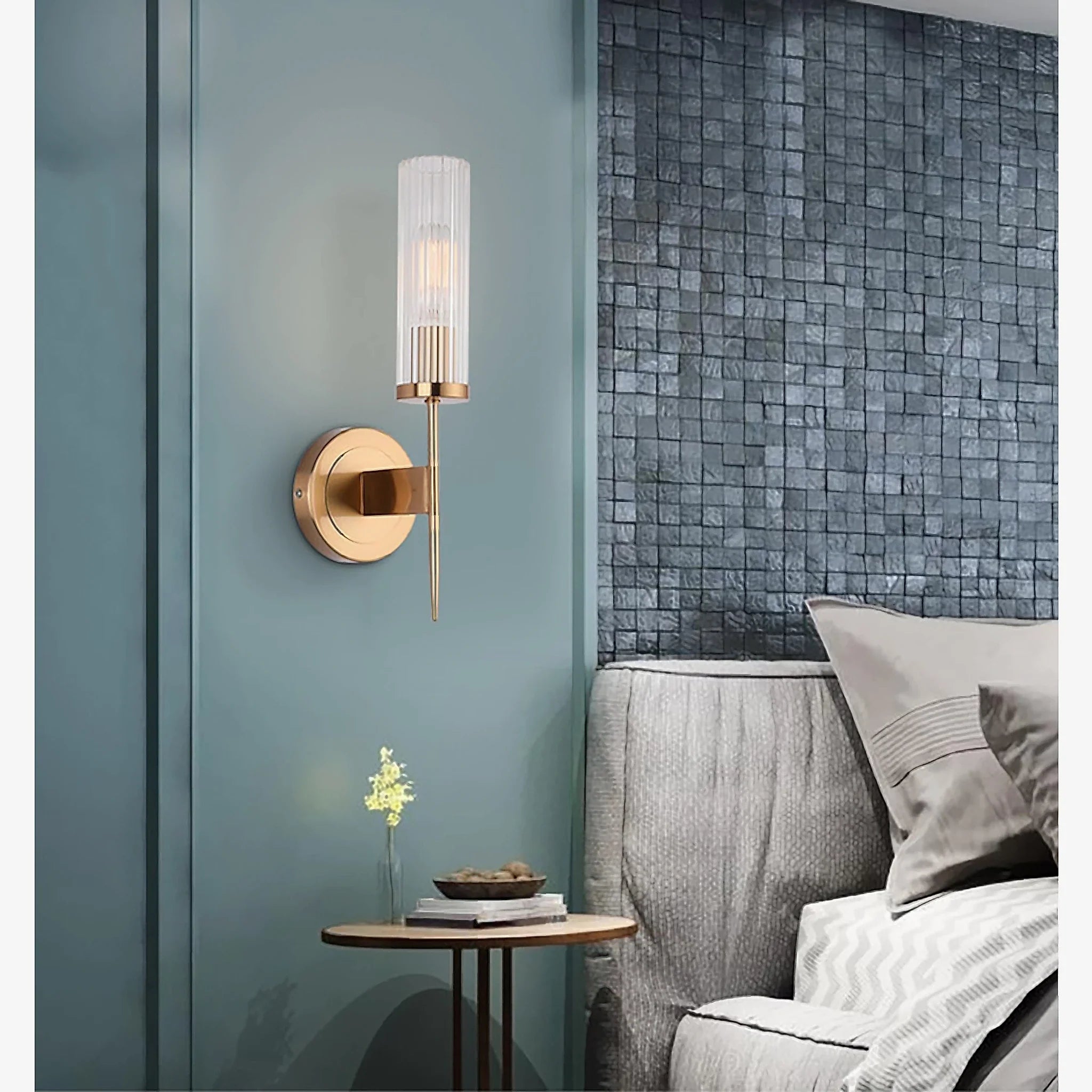 Palma | Bedside Wall Lamp made of Brass