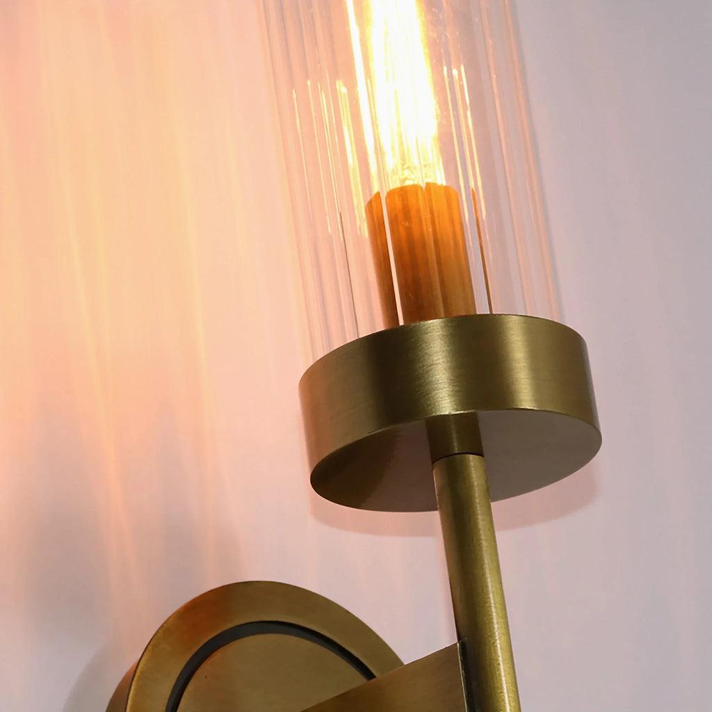 Palma | Bedside Wall Lamp made of Brass