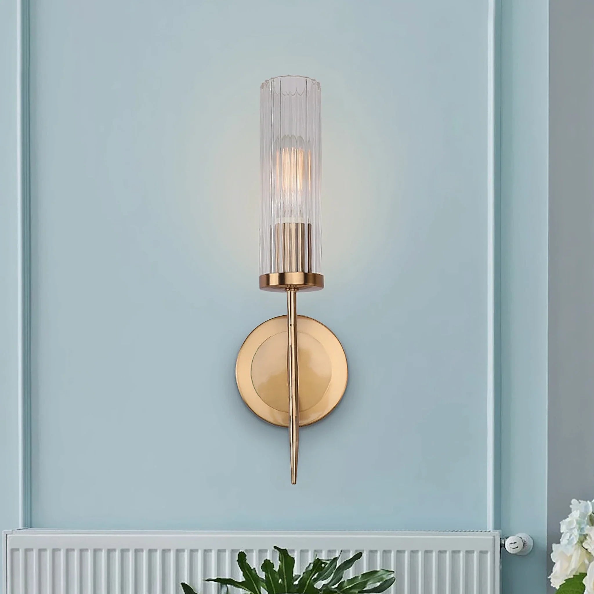 Palma | Bedside Wall Lamp made of Brass