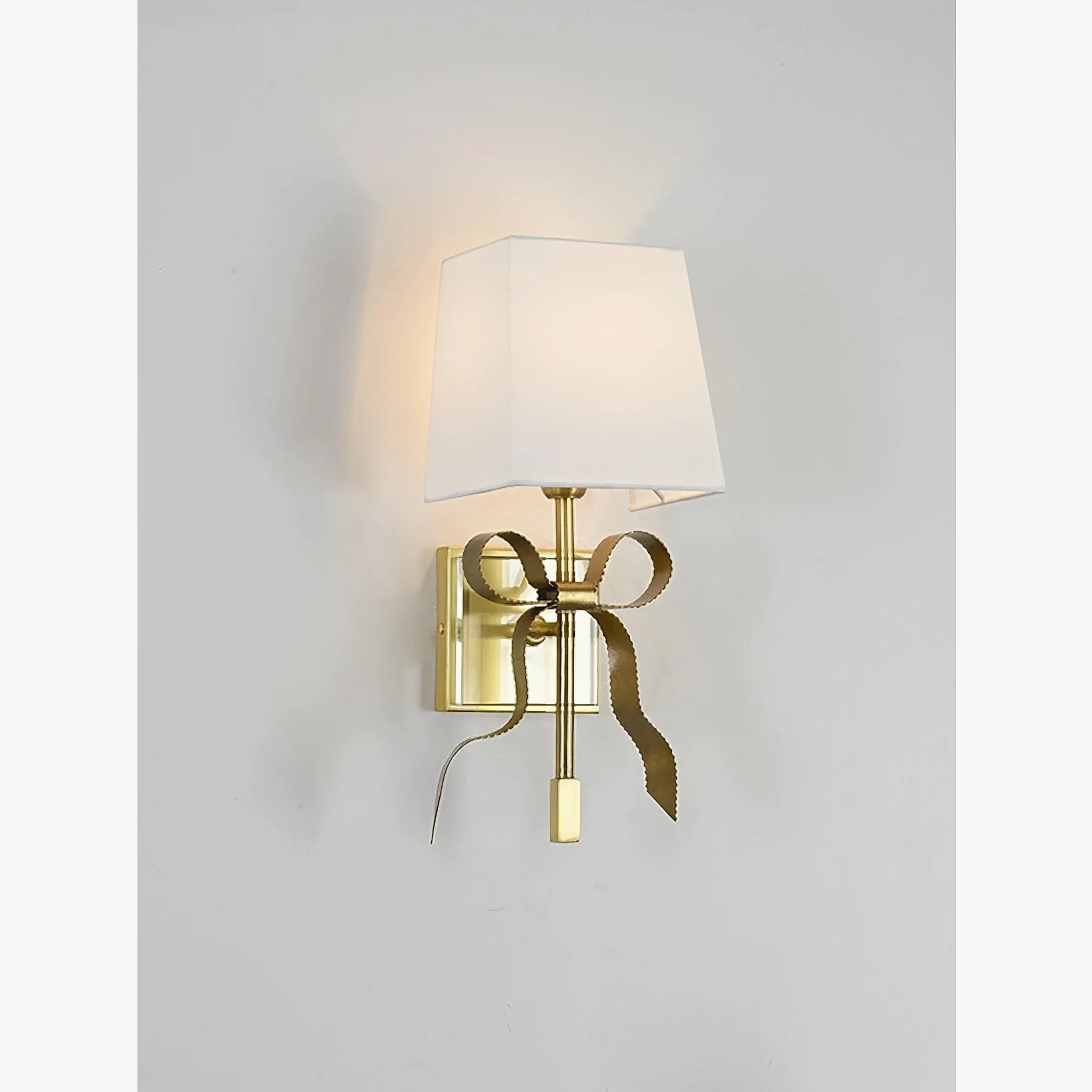 Paterna | Retro LED Copper Wall Light