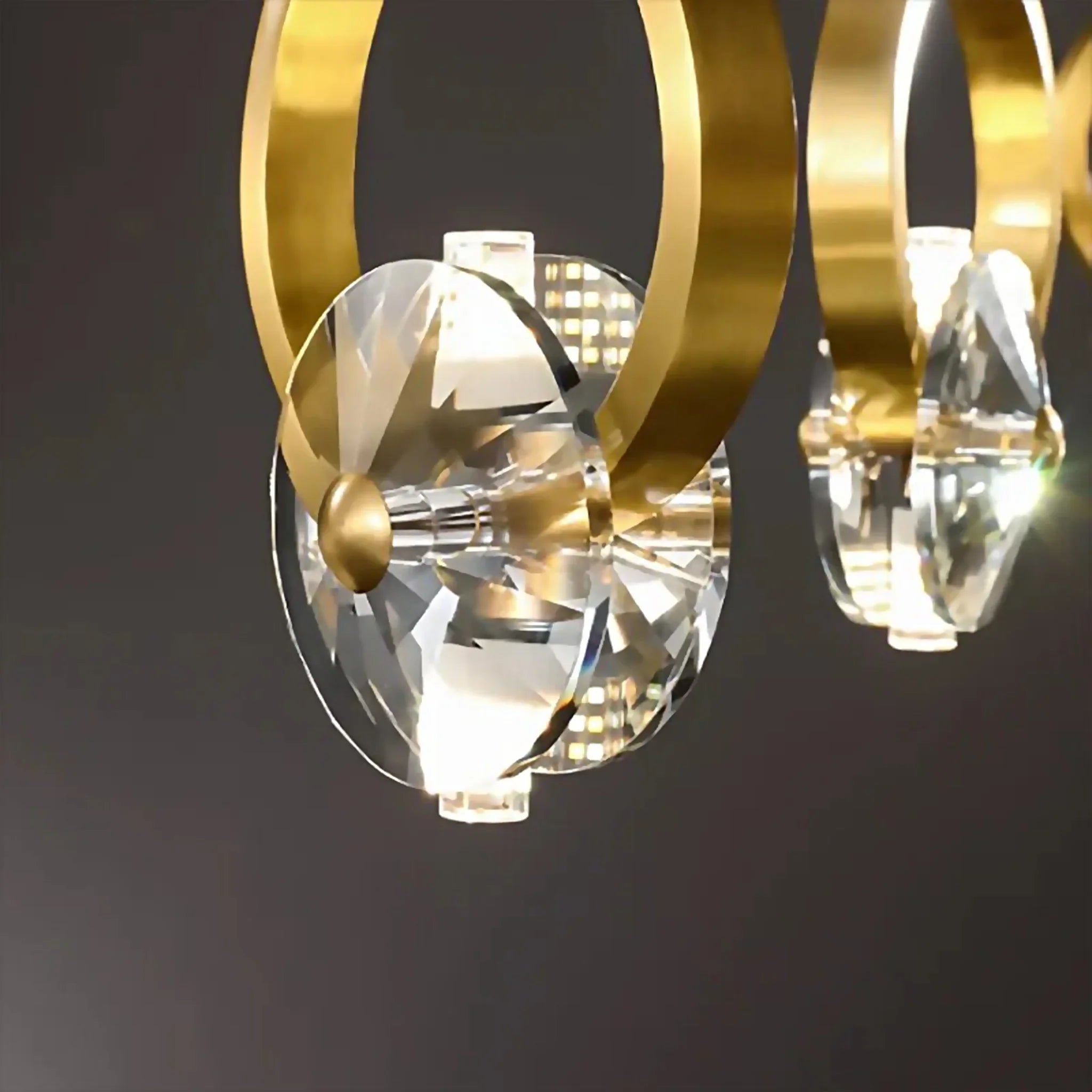 Spiez | Chic Gold Pendant Chandelier with Crystals