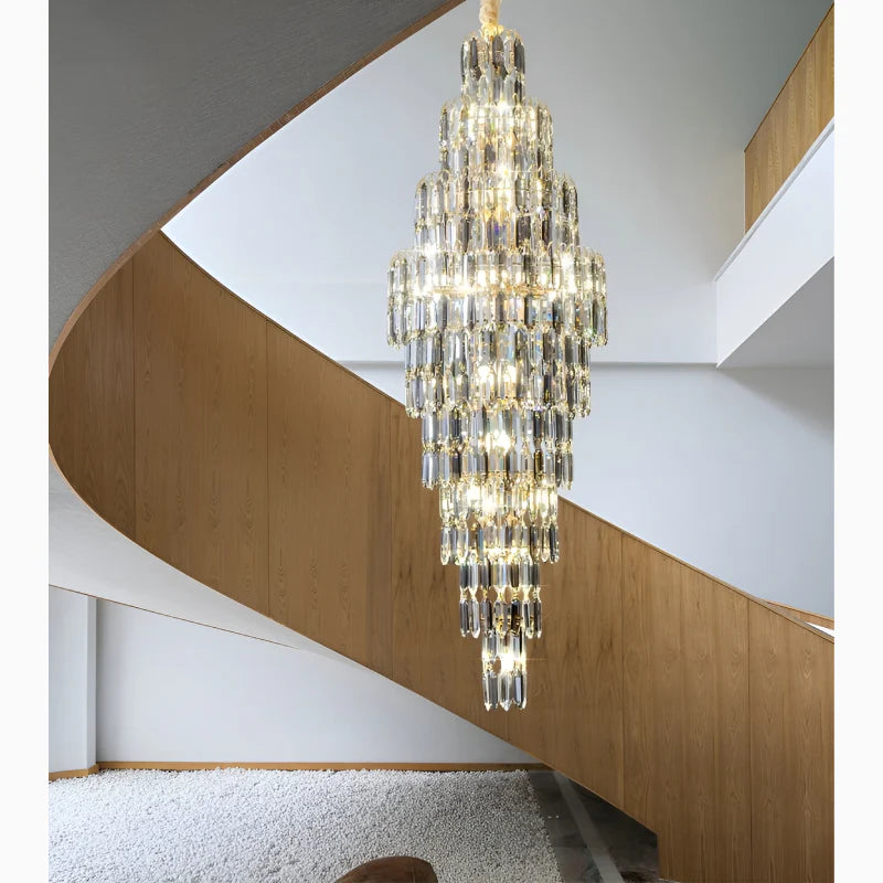 Saint-Cezaire-sur-Siagne | Stunning Large Crystal Chandelier