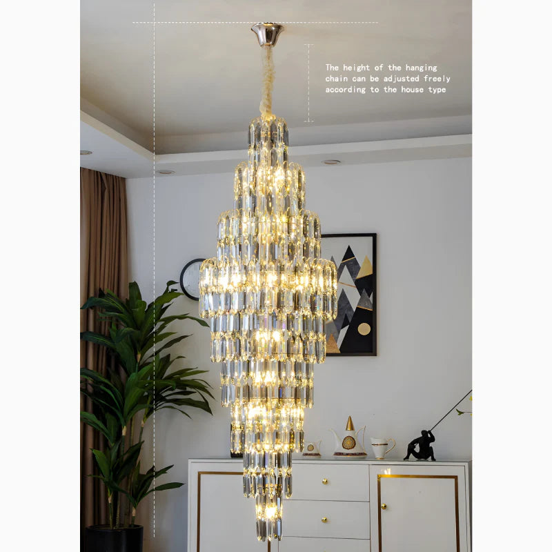 Saint-Cezaire-sur-Siagne | Stunning Large Crystal Chandelier