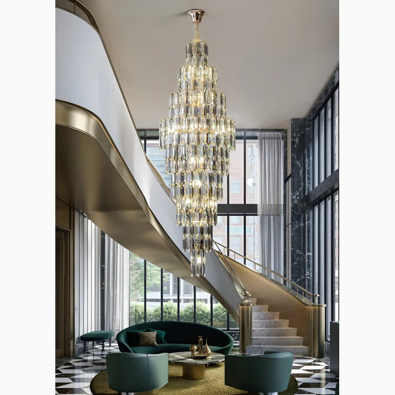 Saint-Cezaire-sur-Siagne | Stunning Large Crystal Chandelier