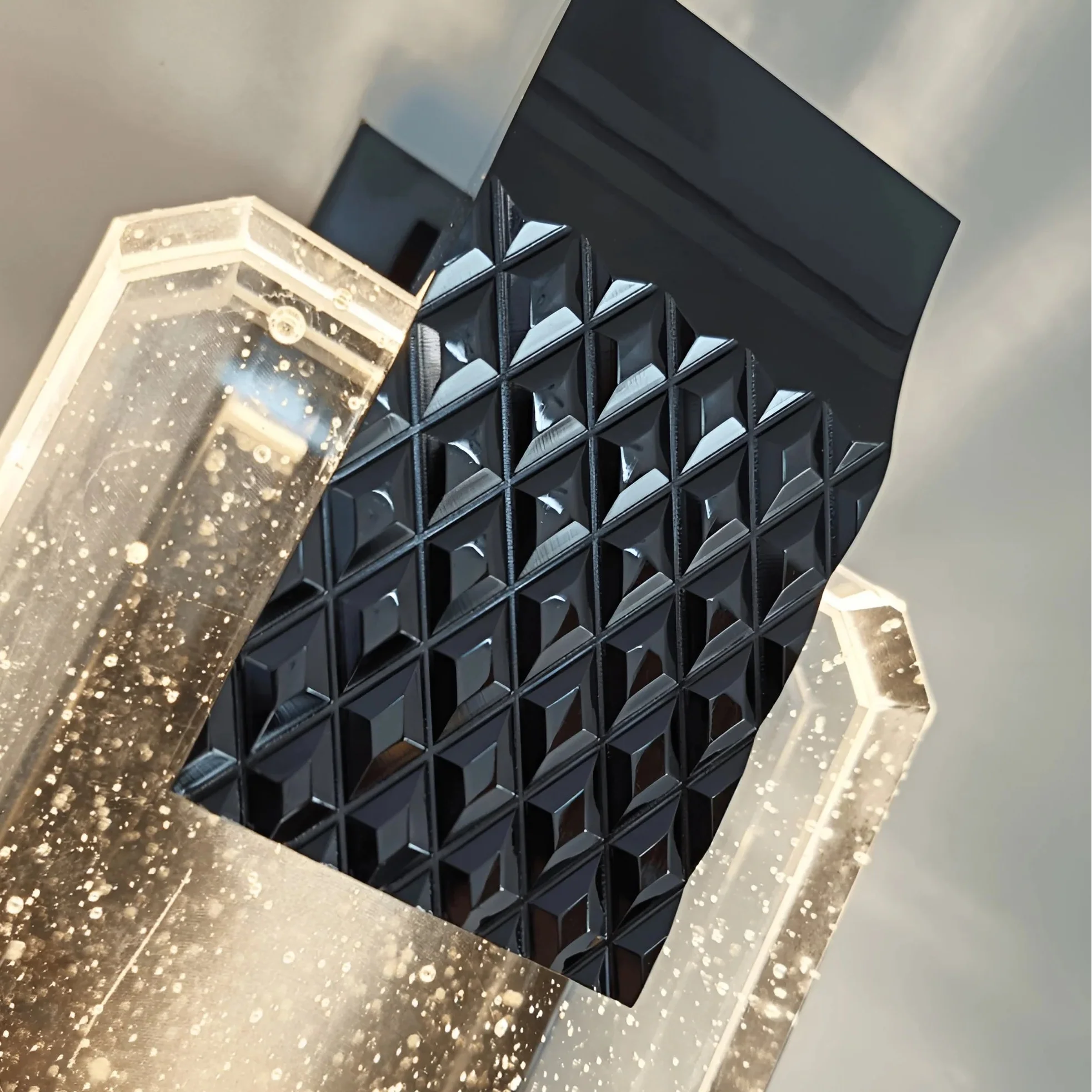 Crystal & Metal Outdoor Wall Light – Modern Luxe Waterproof Sconce