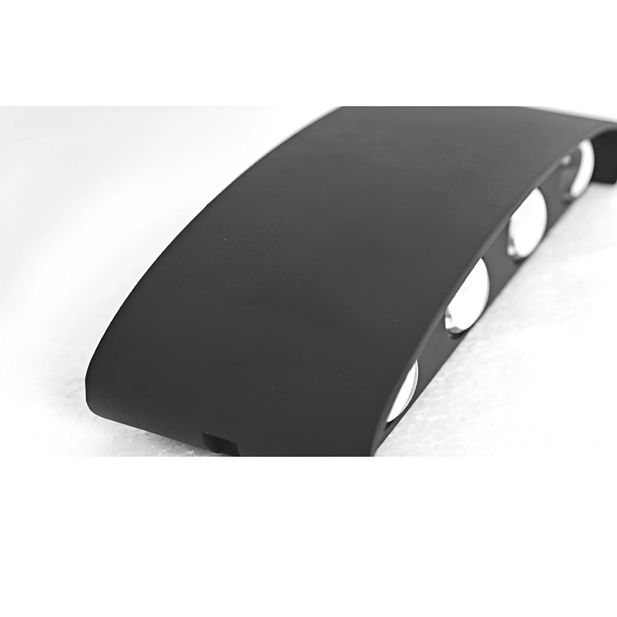 Minimalist Outdoor LED Wall Light - Black Aluminum Modern Fixture